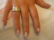 Épített porcelán, akrilvirágokkal